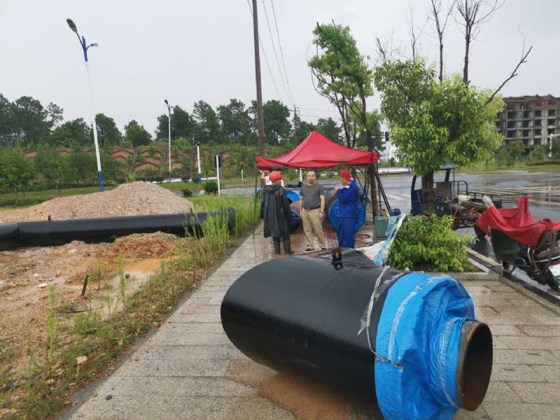 �����йĘǅ^(q��)��(gu��)���Y�a(ch��n)Ͷ�Y���޹�˾�c�ҹ�˾��������ֱ�񱣜عܹ���(y��ng)��ͬ